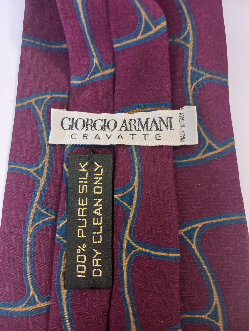 Giorgio Armani Men's Silk Necktie Designer Geometric Burgandy Italy